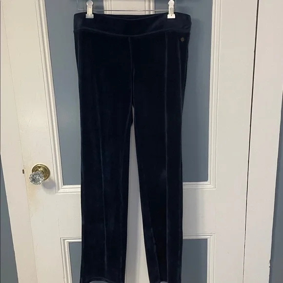 Lilly Pulitzer Jordynne Velour Pant - Picture 6 of 11